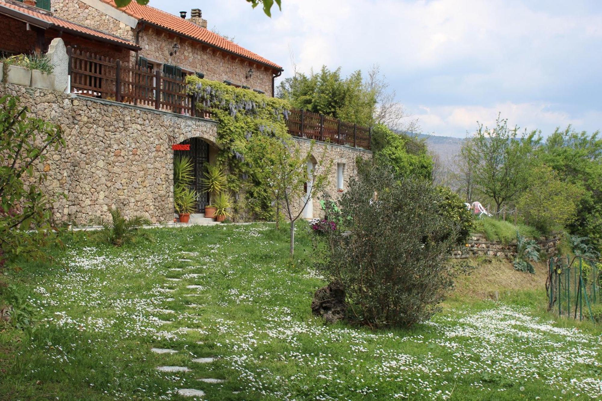 Segni E Impronta Bed & Breakfast Финале Лигуре Екстериор снимка