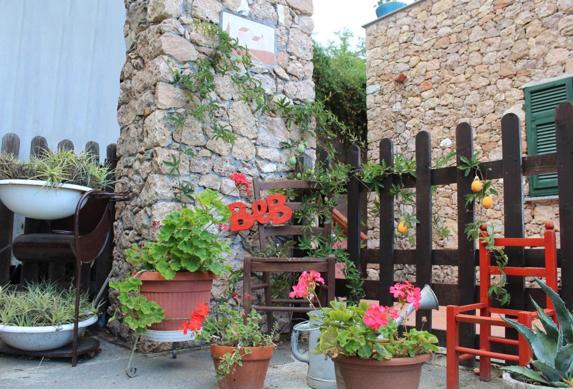 Segni E Impronta Bed & Breakfast Финале Лигуре Екстериор снимка